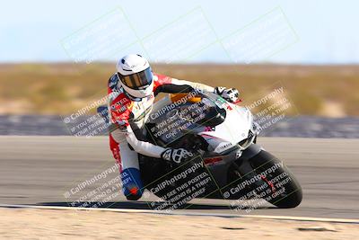 media/Feb-12-2022-SoCal Trackdays (Sat) [[3b21b94a56]]/Turn 11 Inside (155pm)/